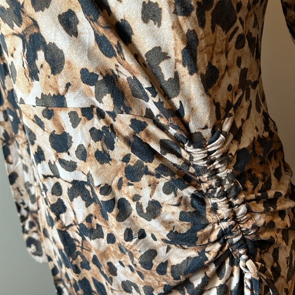 Cabi Selma Dress (style 4216) - Picture 5 of 14